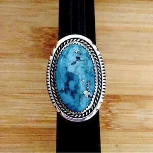$286  BILL MEX DINEH' Signed Navajo Estate Ring  Sterling   Size 7